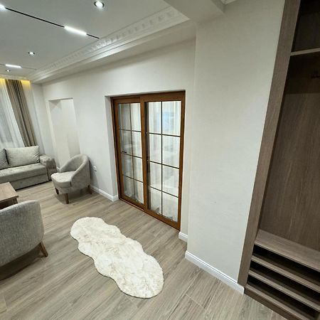 Apart Hotel Llolla 울친 외부 사진