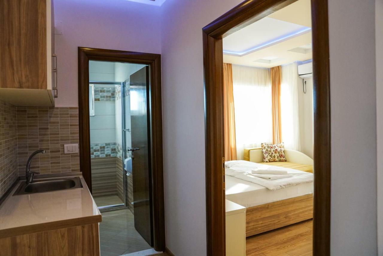 Apart Hotel Llolla 울친 외부 사진